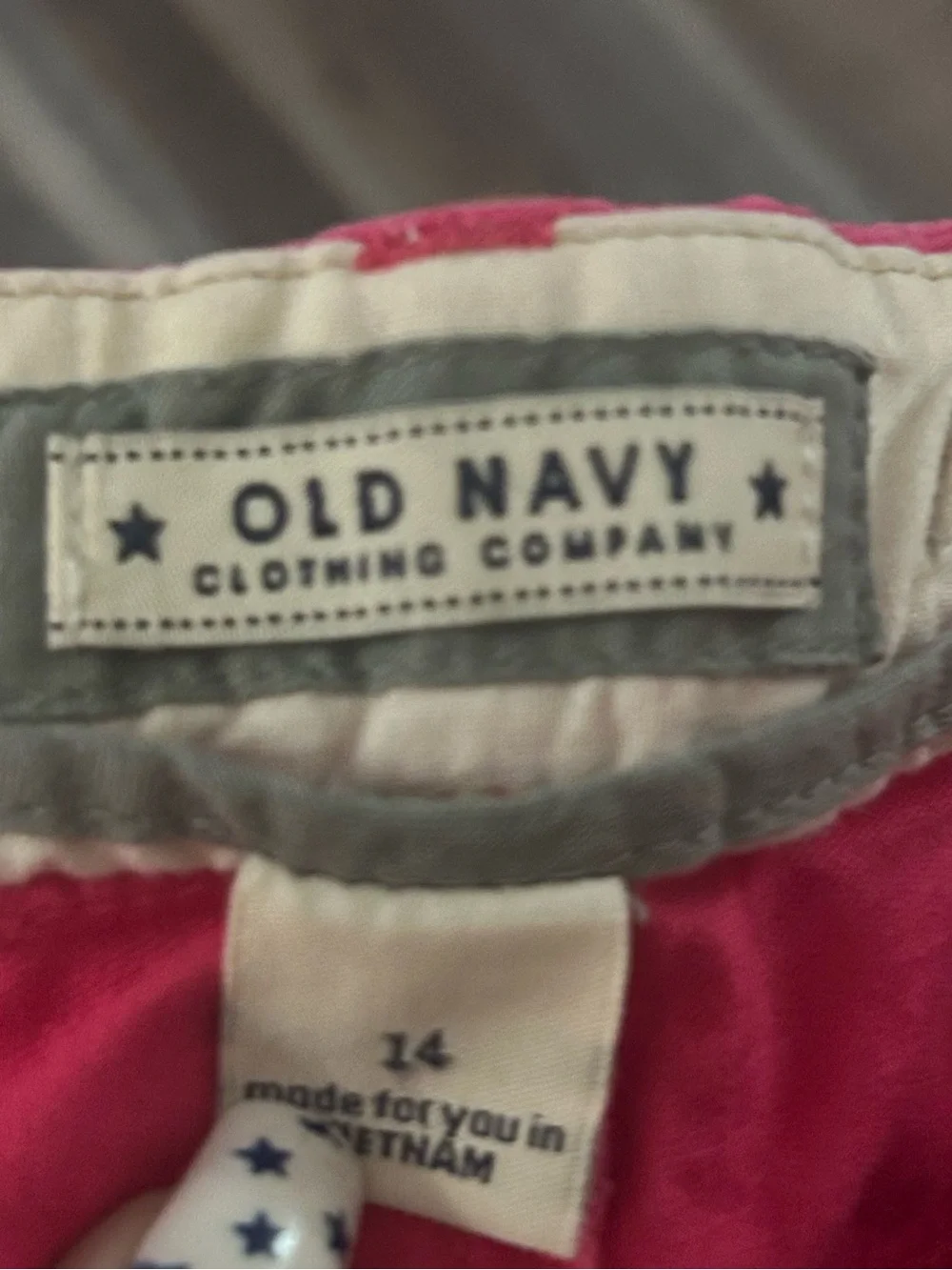 Old Navy Size 14 vibrant Pink High-Rise StraightDenim Shorts New 168